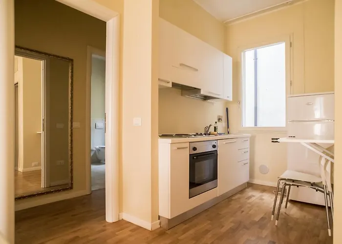 Dante Apartment